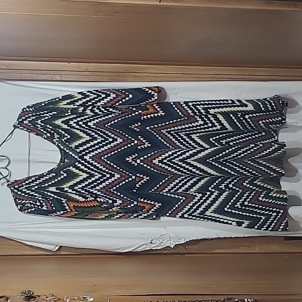 Young threads 3X 3/4sleeve geometrical sweater type dress knee length multicolor
